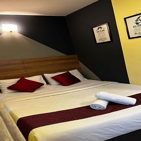 T-Hotel Mont Kiara Kuala Lumpur Zewnętrze zdjęcie